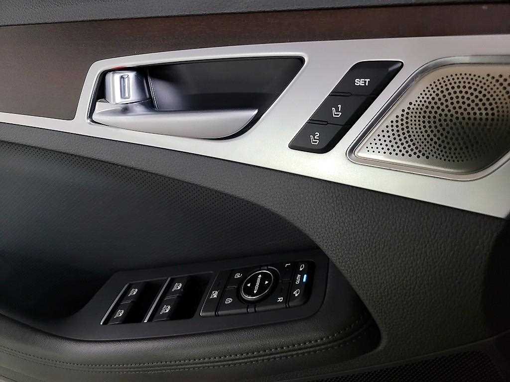 Genesis G80 2018 Negro - Importación desde Corea - HF Imports Iquique - Foto 13