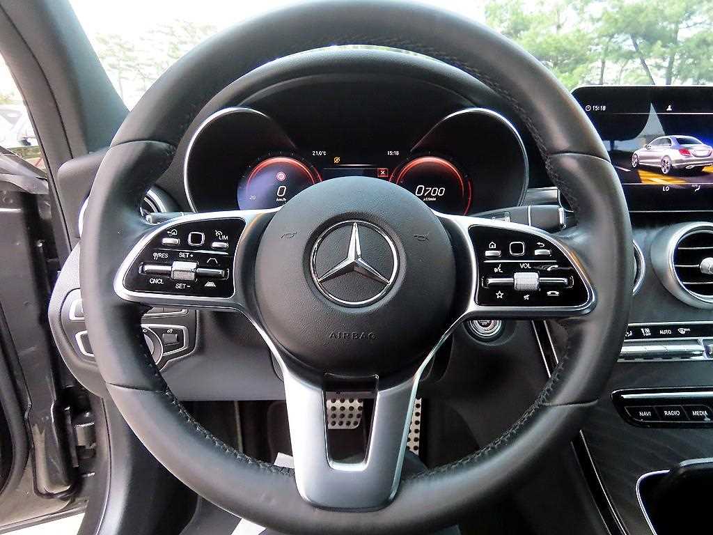 Mercedes Benz C Class - Vista 8