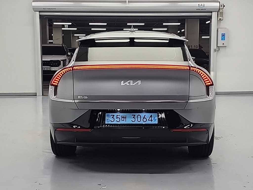 KIA EV6 - Vista 3