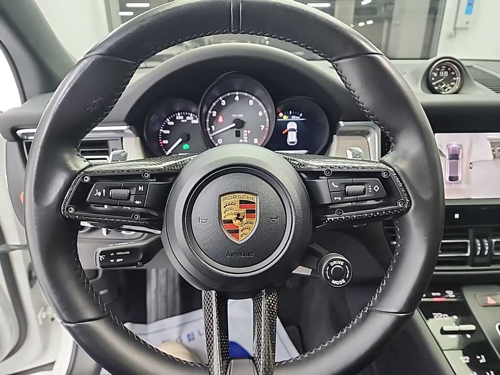 Porsche Macan - Vista 7