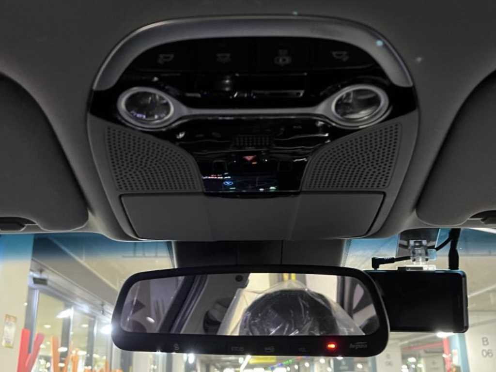 HYUNDAI Grandeur - Vista 11