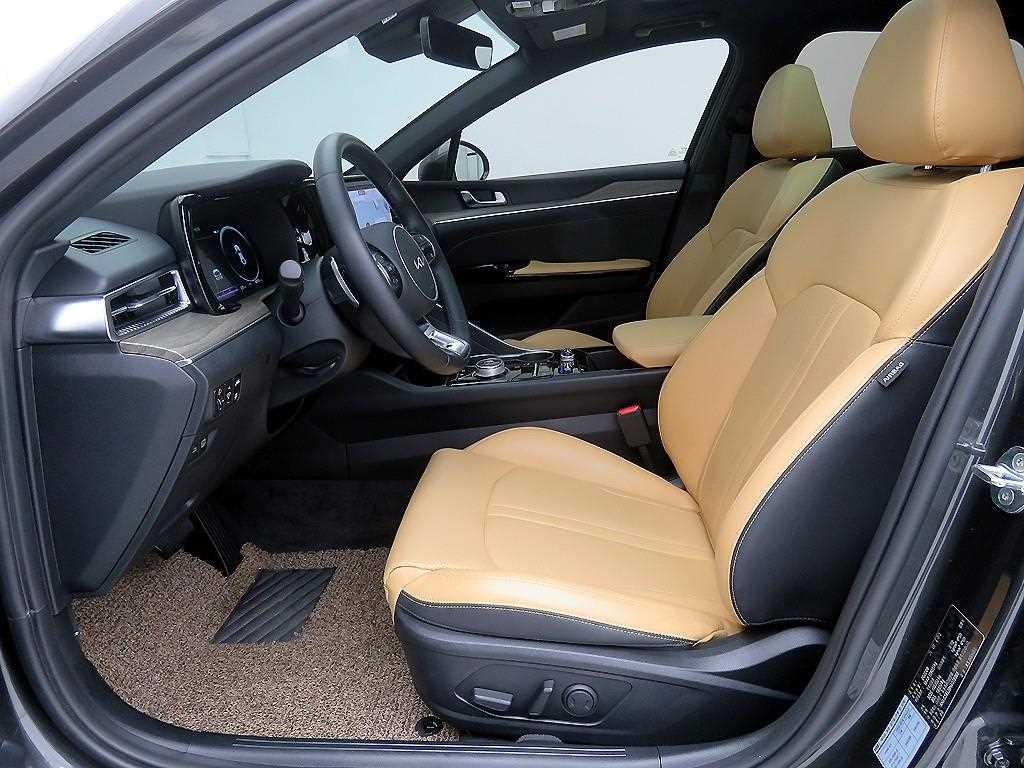 KIA K5 - Vista 5