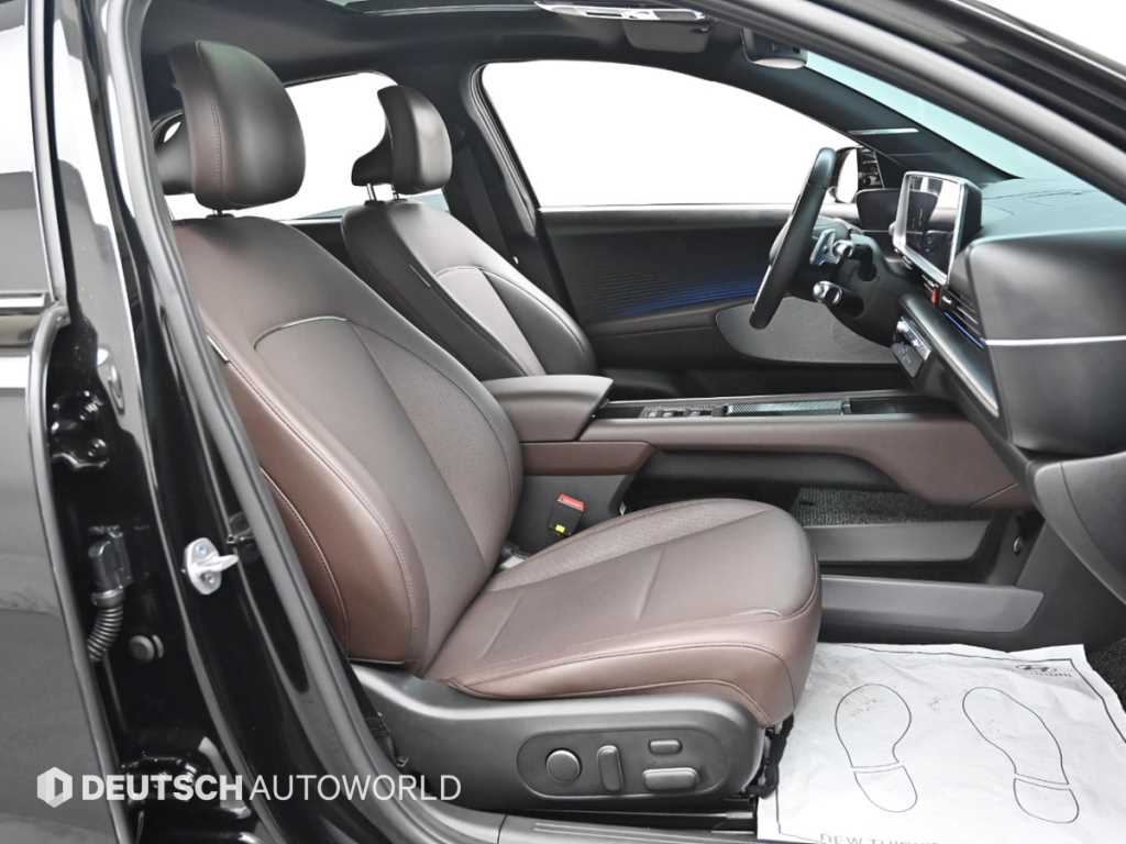 HYUNDAI Ioniq 6 - Vista 10
