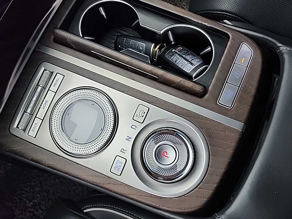 Genesis G80 - Vista 8