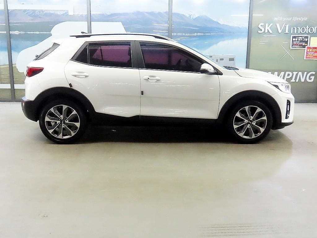 KIA Stonic - Vista 3