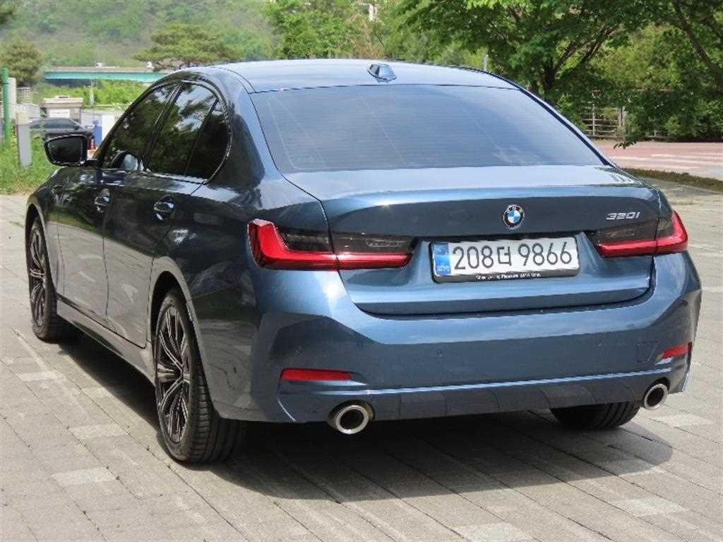 BMW 3 series - Vista 4