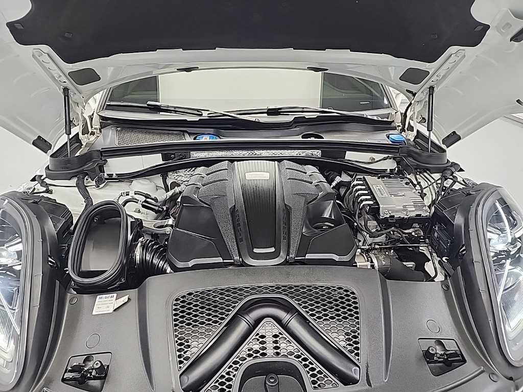 Porsche Macan - Vista 4