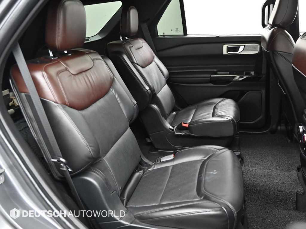 Ford Explorer - Vista 12