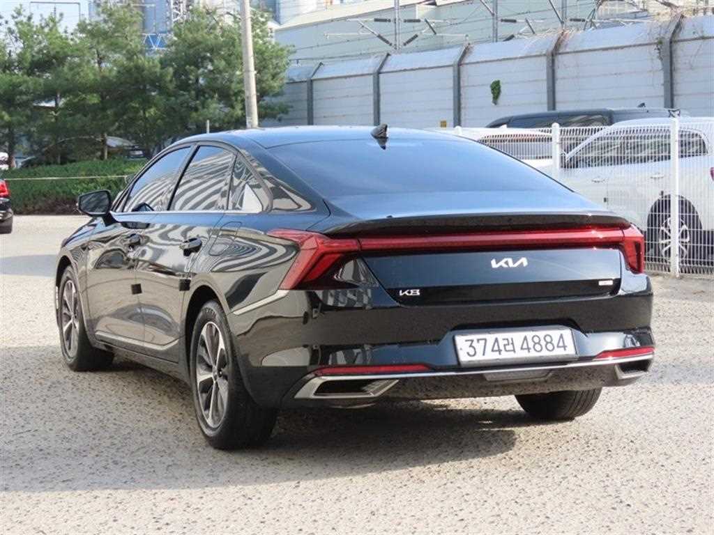 KIA K8 - Vista 3