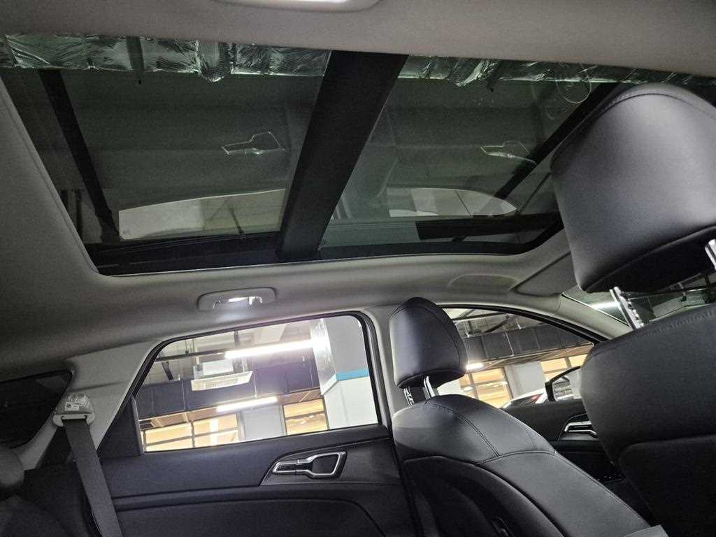 KIA Sportage - Vista 11