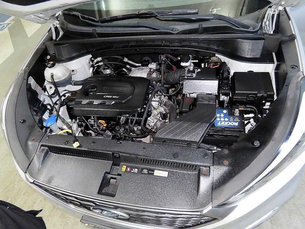 HYUNDAI Tucson 2017 Plateado - Importación desde Corea - HF Imports Iquique - Foto 18