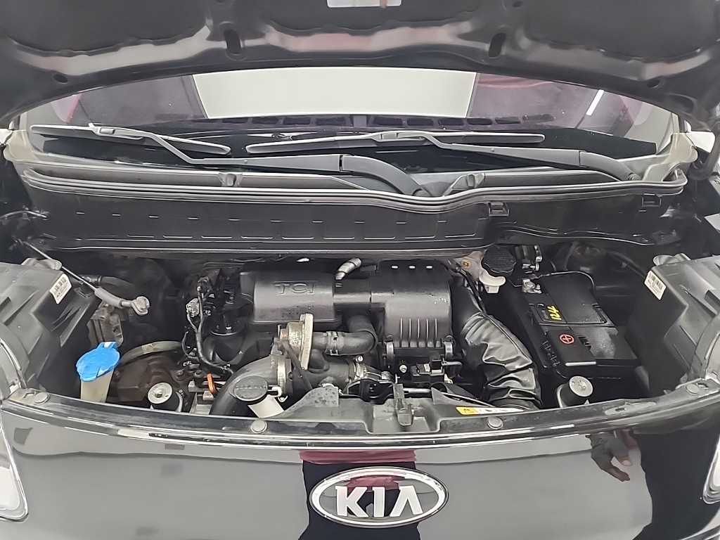 KIA Ray - Vista 5