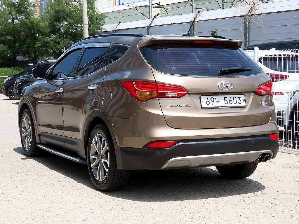 HYUNDAI Santa Fe - Vista 3