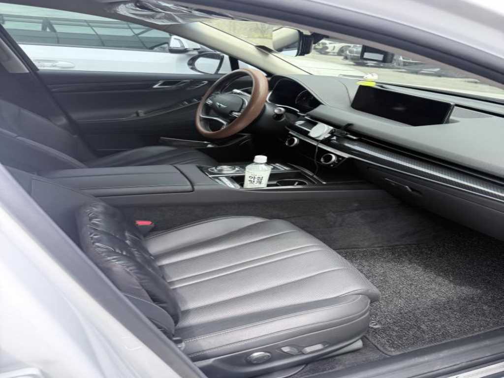 Genesis G80 - Vista 5