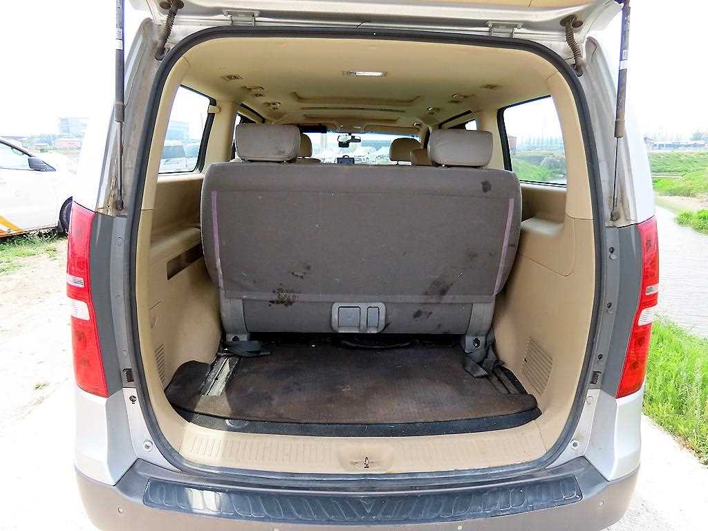 HYUNDAI Starex 2008 - Importación desde Corea - HF Imports Iquique - Foto 16
