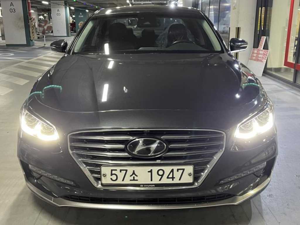HYUNDAI Grandeur - Vista 4