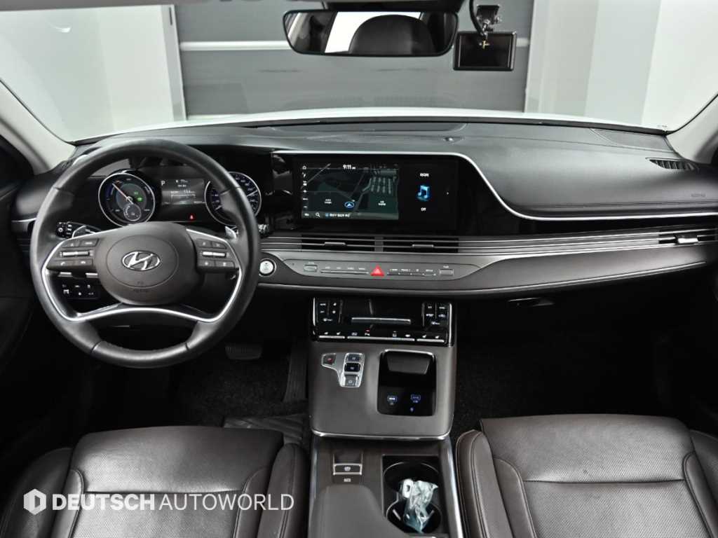 HYUNDAI Grandeur - Vista 7
