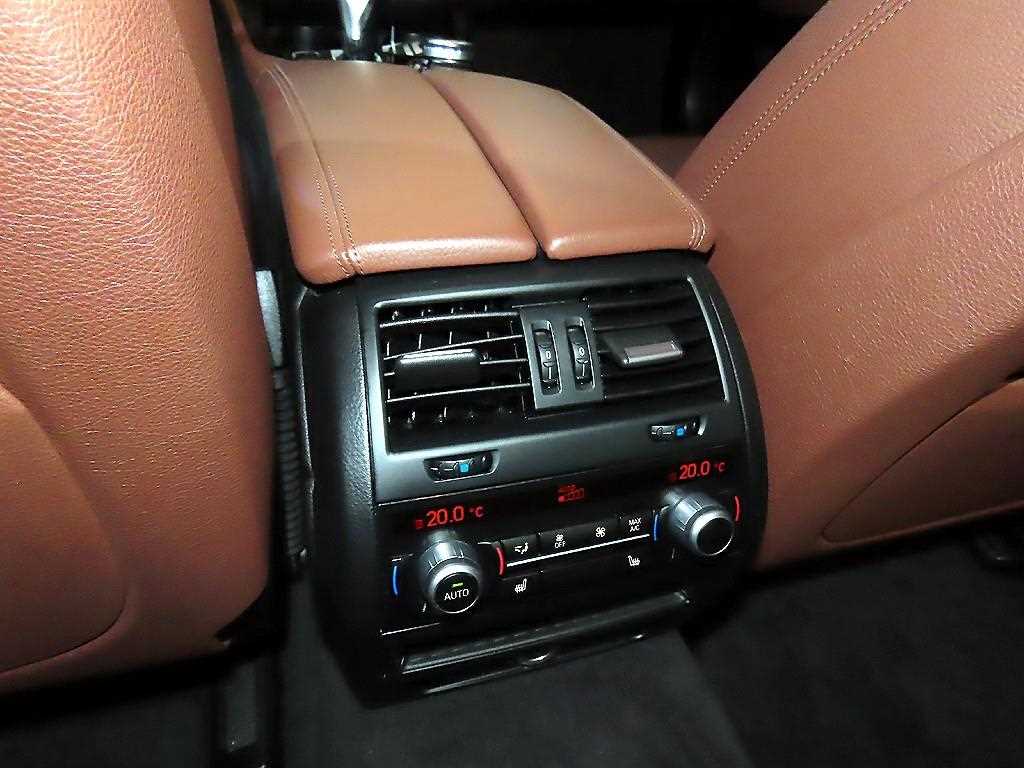 BMW 5 Series 2015 Azul - Importación desde Corea - HF Imports Iquique - Foto 15