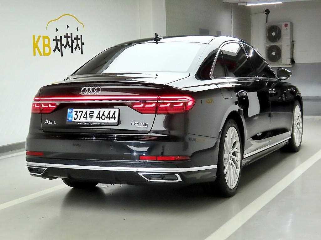 Audi A8 - Vista 4