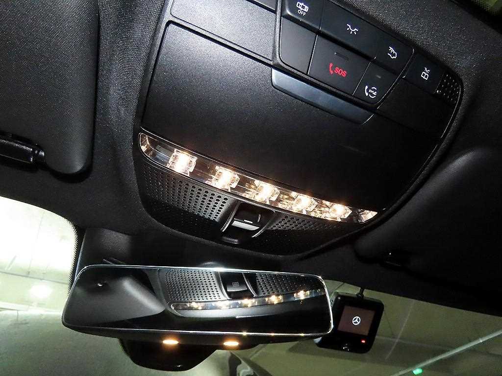 Mercedes Benz E class 2023 Negro - Importación desde Corea - HF Imports Iquique - Foto 14