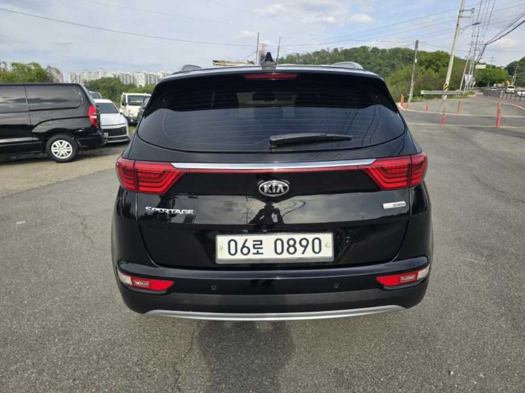 KIA Sportage - Vista 4