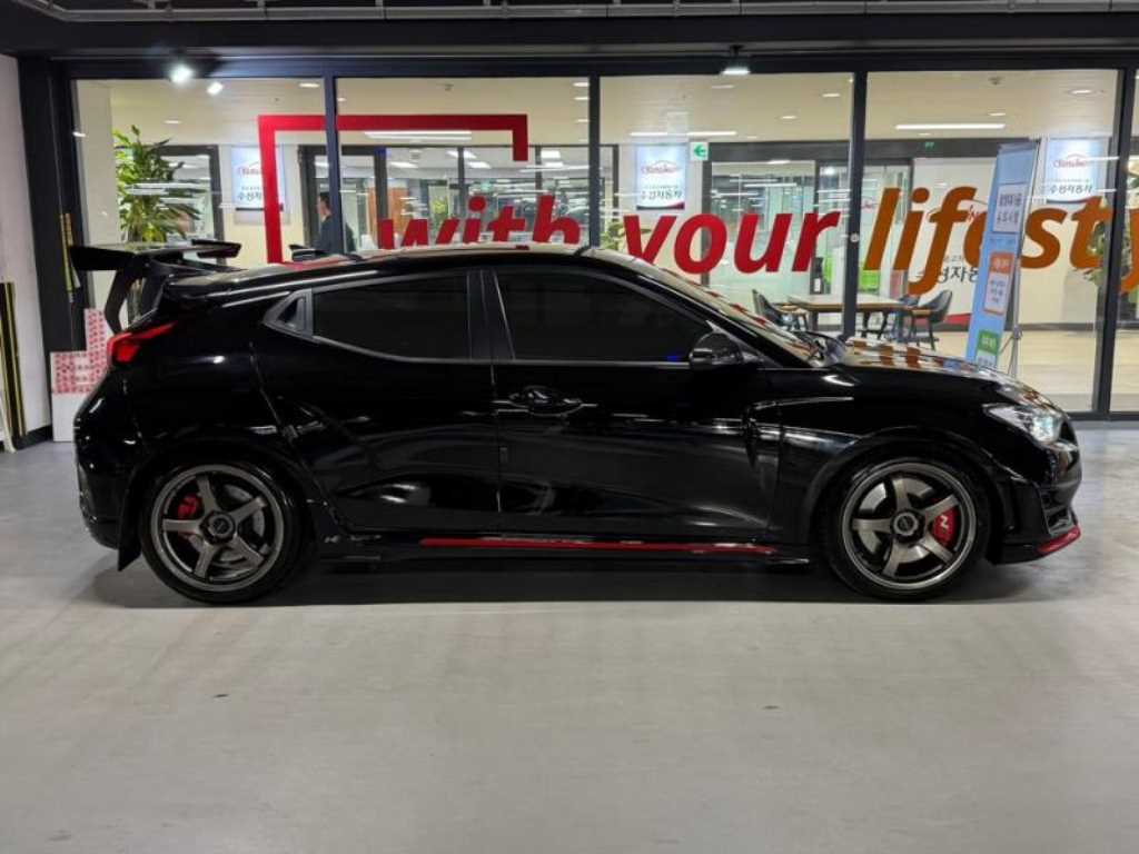 HYUNDAI Veloster - Vista 4