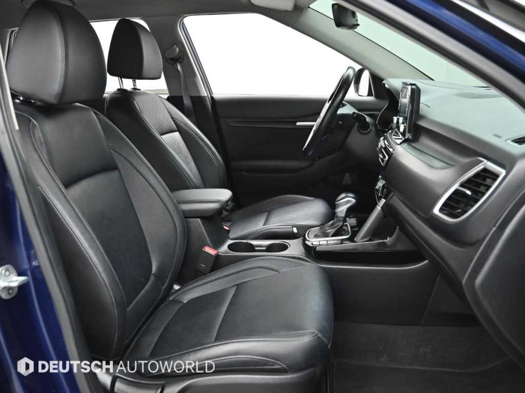 KIA Seltos - Vista 10