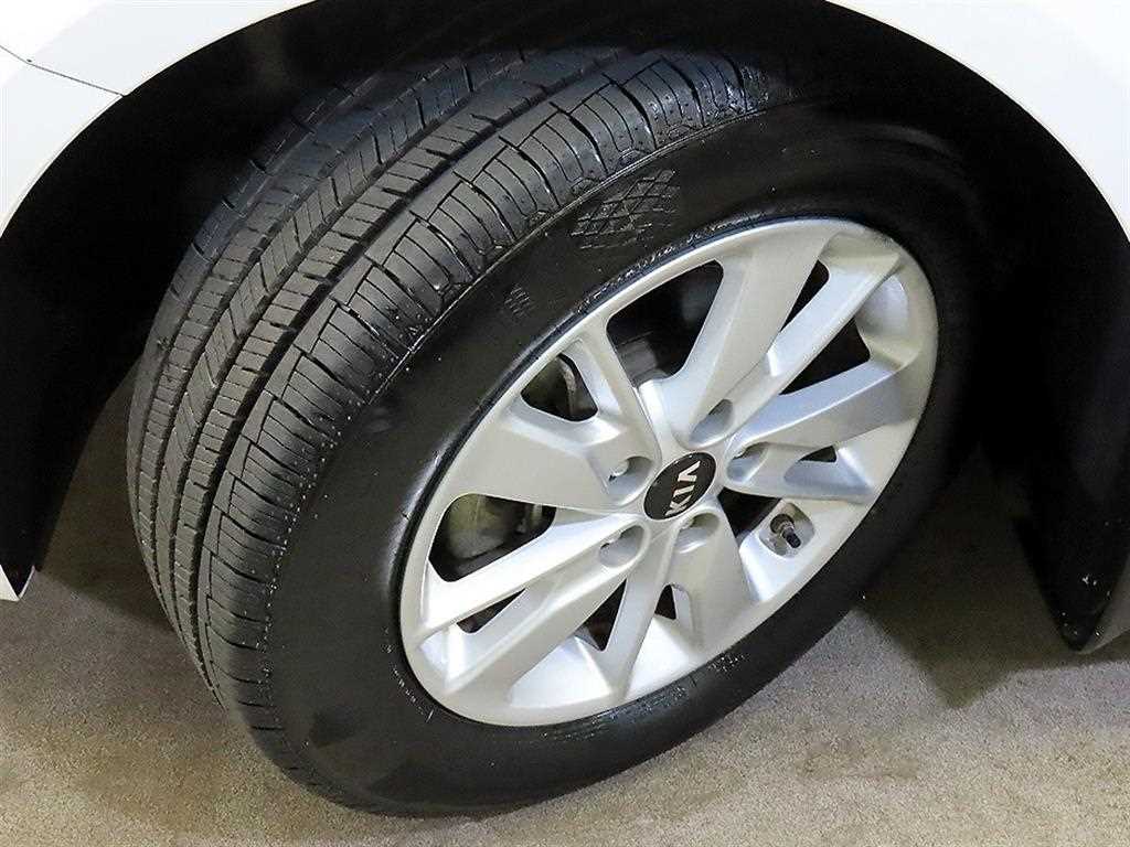 KIA K5 2016 Blanco - Importación desde Corea - HF Imports Iquique - Foto 18