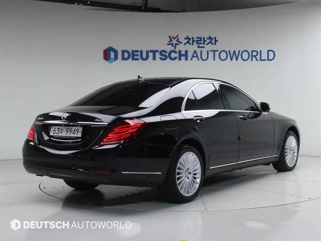 Mercedes Benz S Class - Vista 2