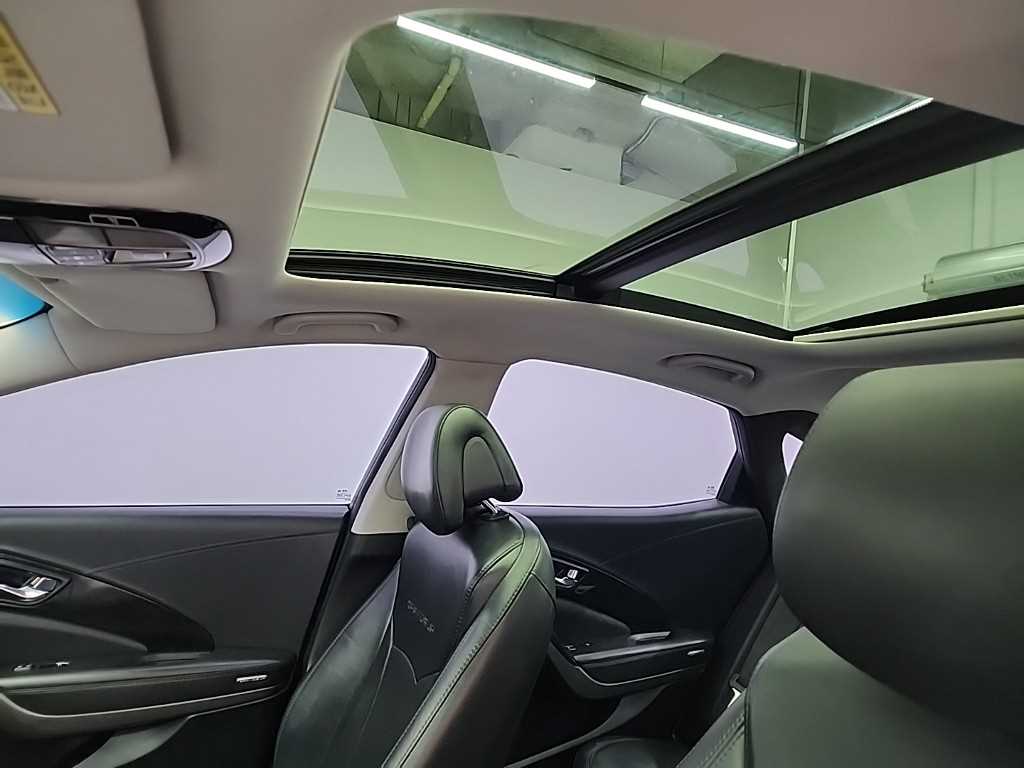 HYUNDAI Grandeur 2016 Blanco - Importación desde Corea - HF Imports Iquique - Foto 15