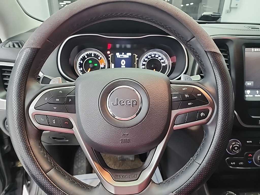 Jeep Cherokee - Vista 9