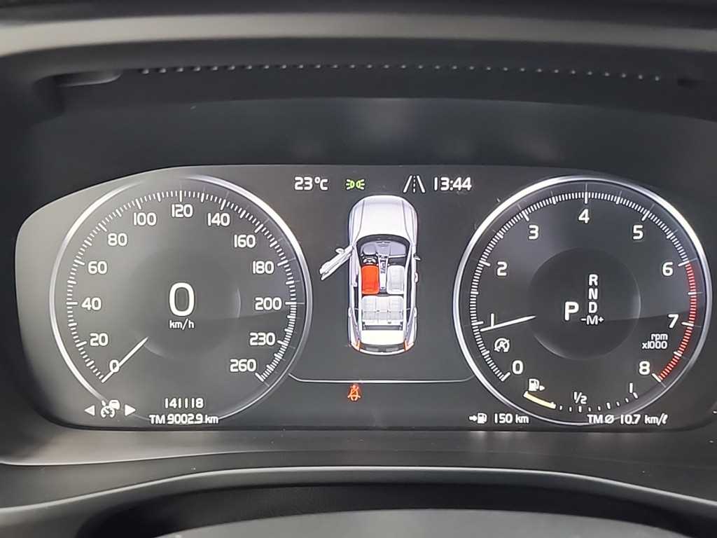 Volvo XC40 - Vista 6