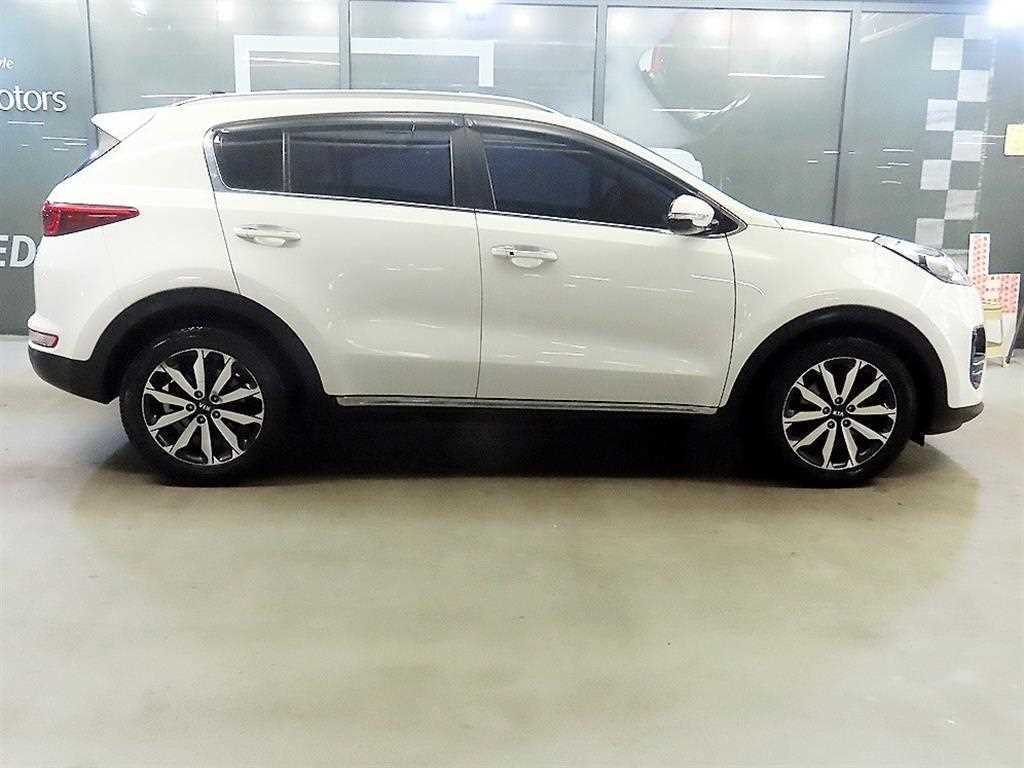 KIA Sportage - Vista 3