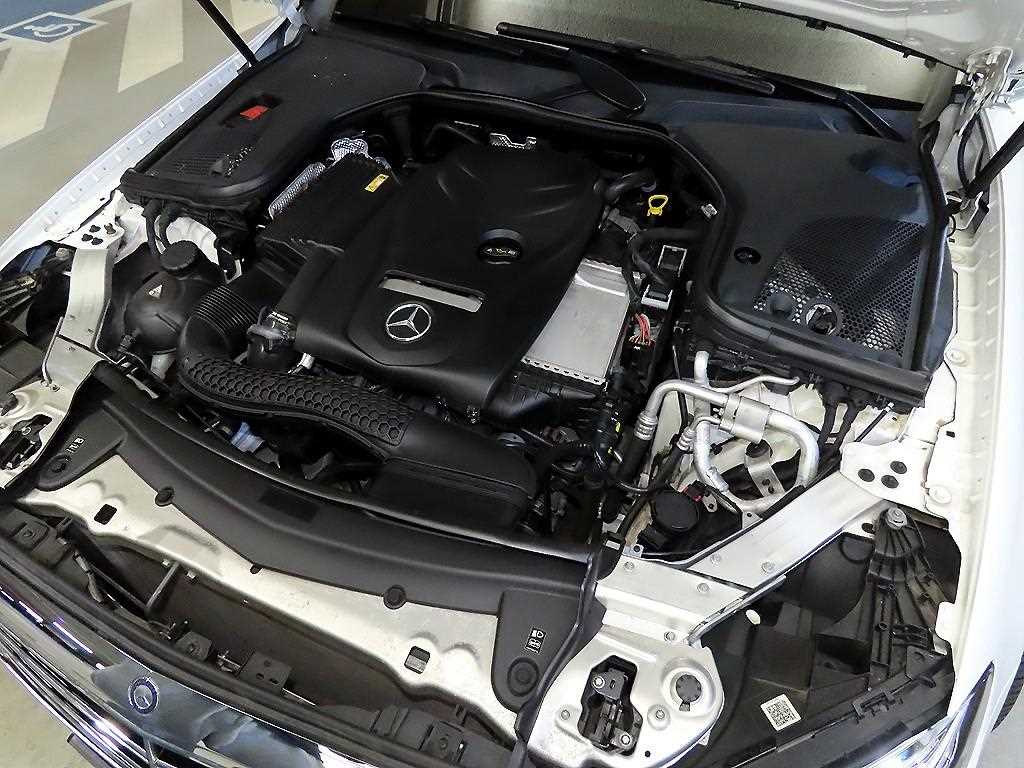 Mercedes Benz E class 2017 Blanco - Importación desde Corea - HF Imports Iquique - Foto 19