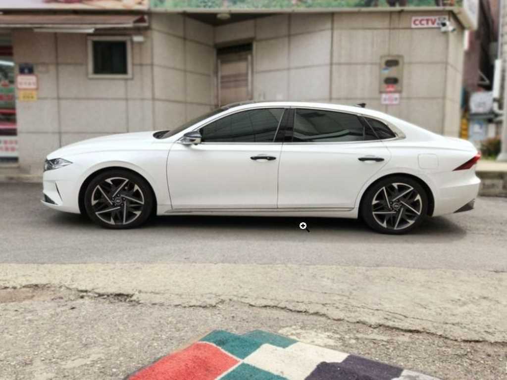 HYUNDAI Grandeur - Vista 3