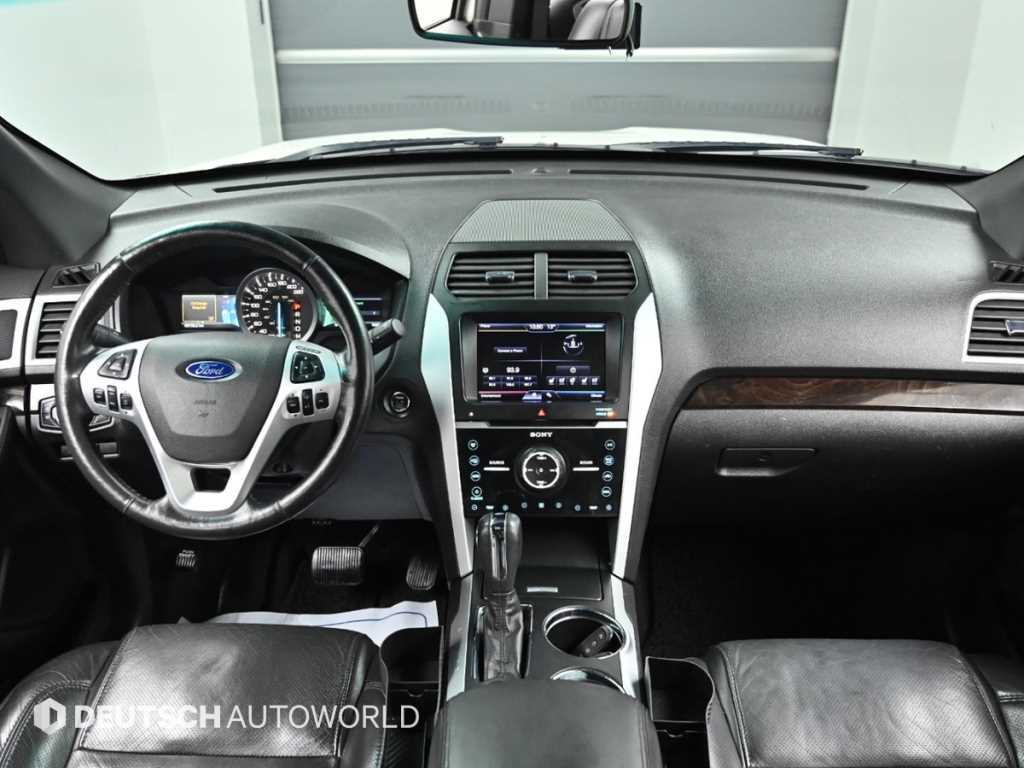 Ford Explorer - Vista 7