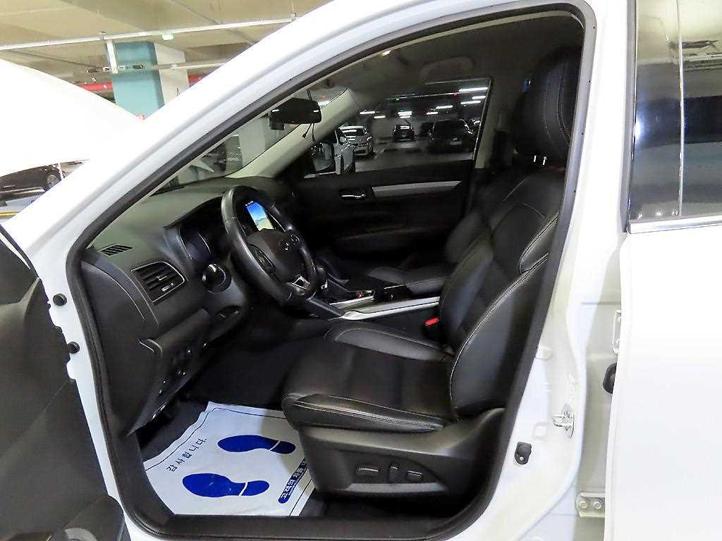 SAMSUNG QM6 - Vista 6