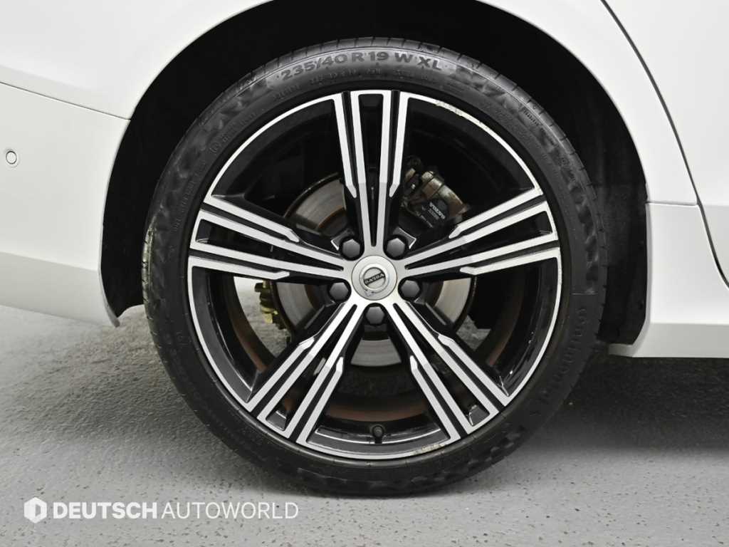 Volvo S60 - Vista 5