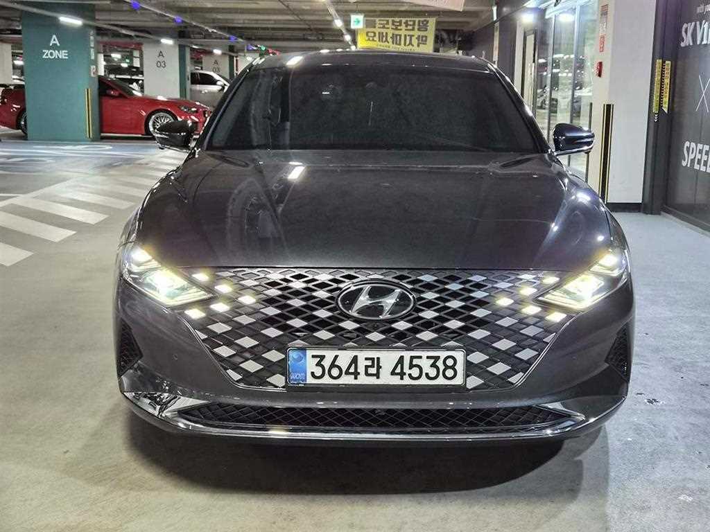 HYUNDAI Grandeur - Vista 2
