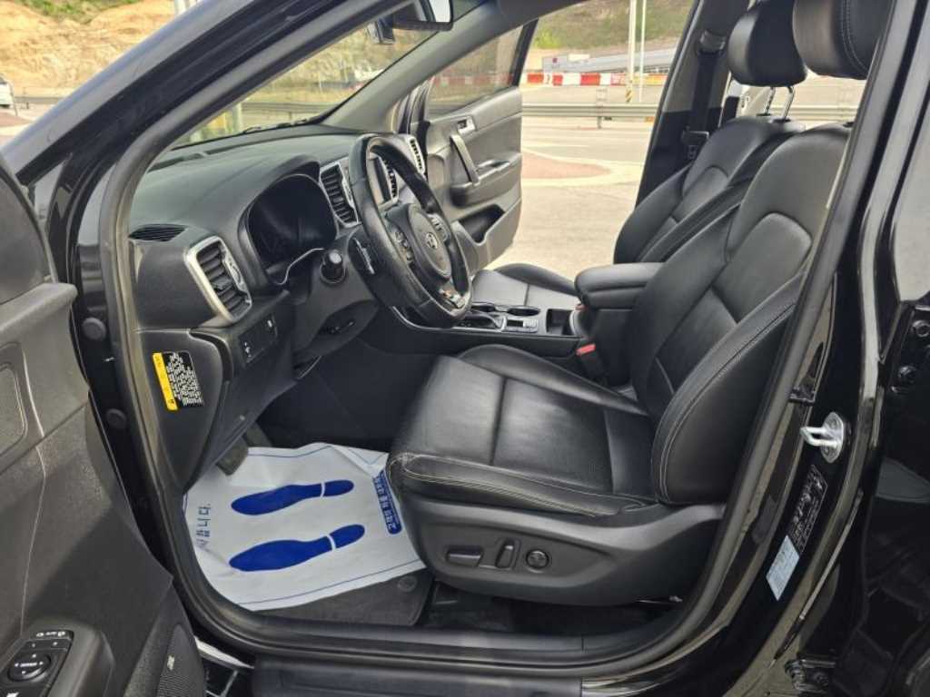 KIA Sportage - Vista 8