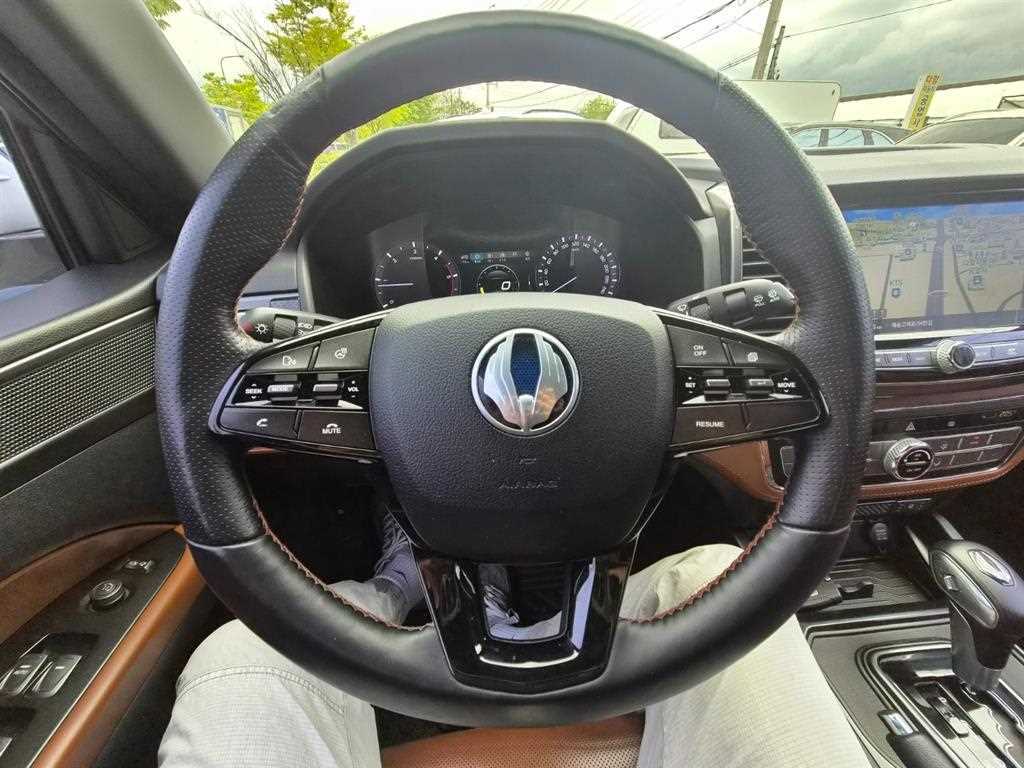 Ssangyong Rexton 2020 Blanco - Importación desde Corea - HF Imports Iquique - Foto 14