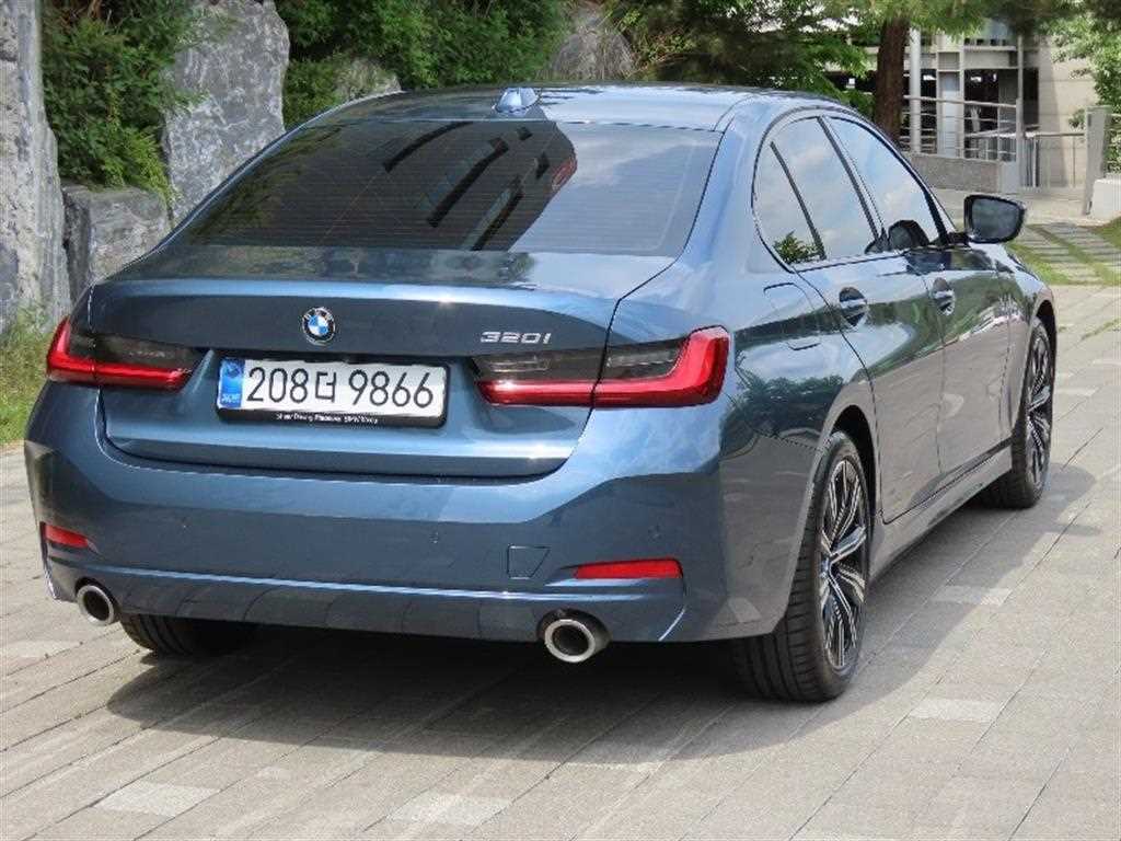 BMW 3 series - Vista 3