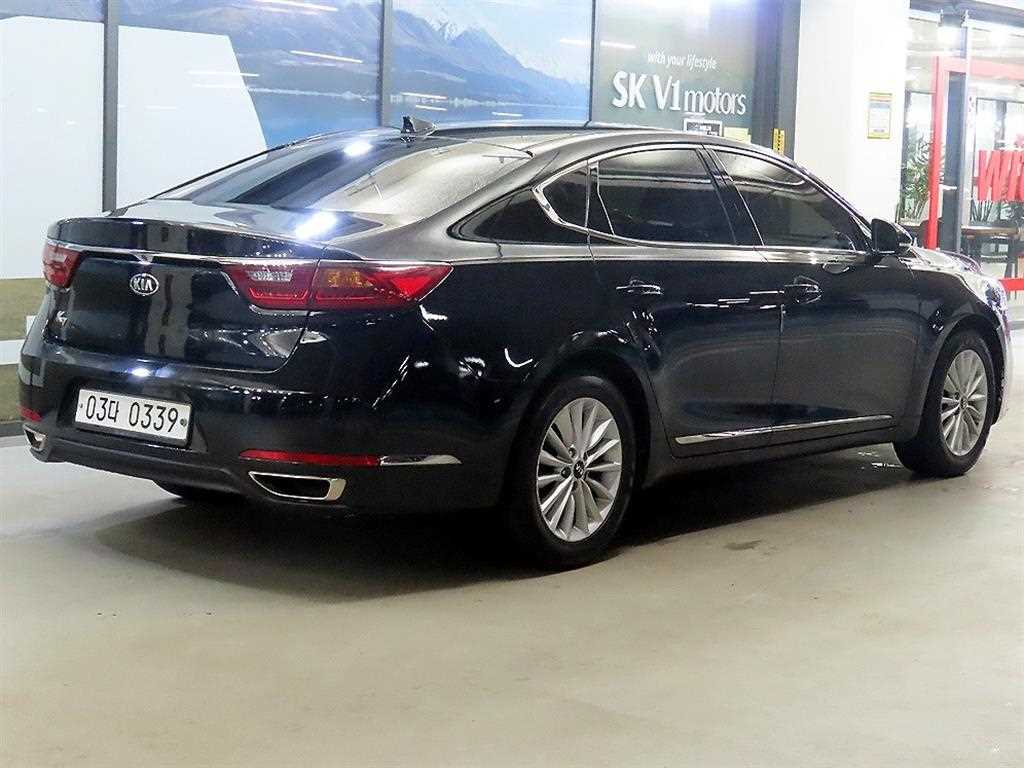 KIA K7 - Vista 4