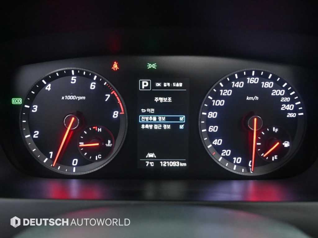 HYUNDAI Sonata - Vista 8