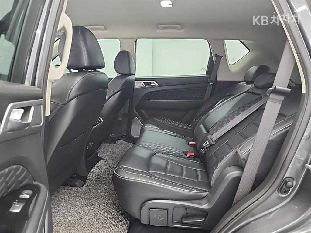 Ssangyong Rexton - Vista 12