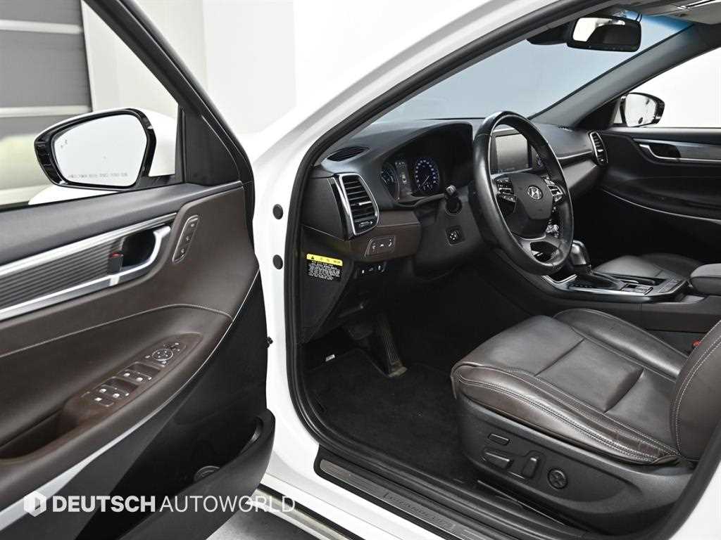 HYUNDAI Grandeur - Vista 11