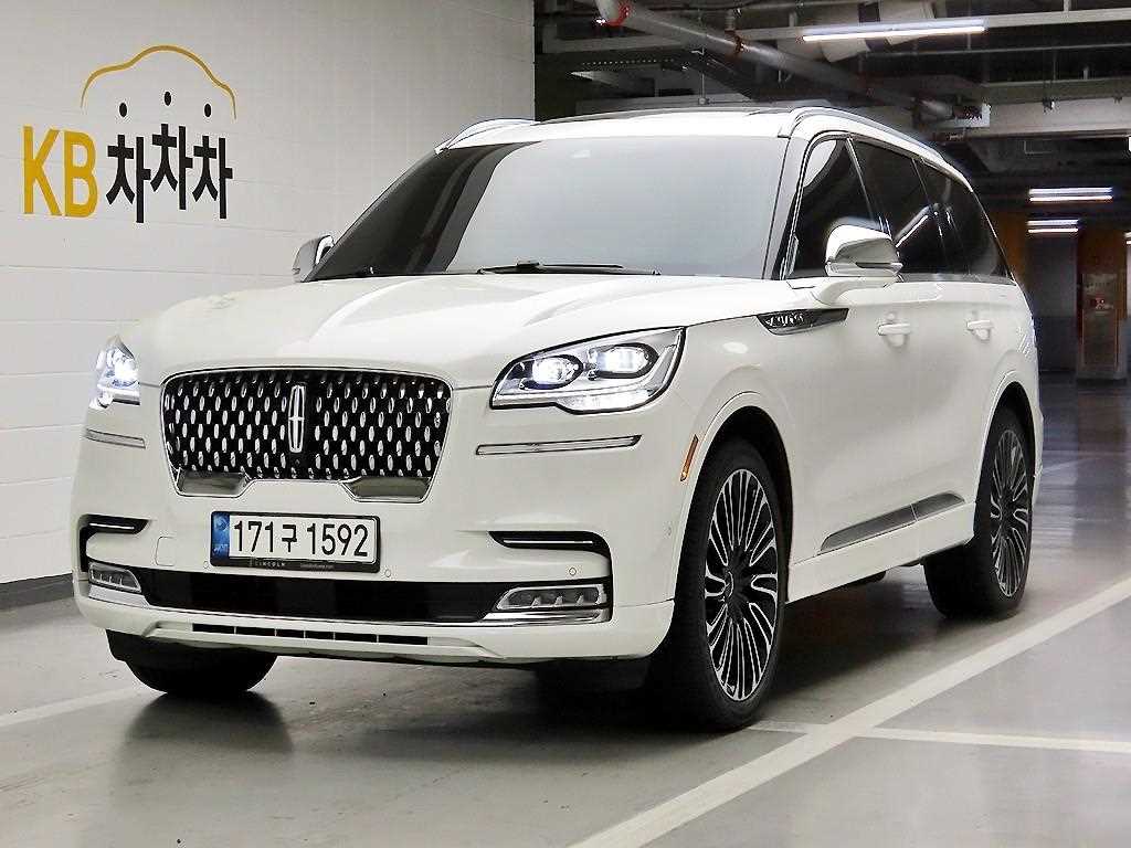 Lincoln Aviator - Vista 2