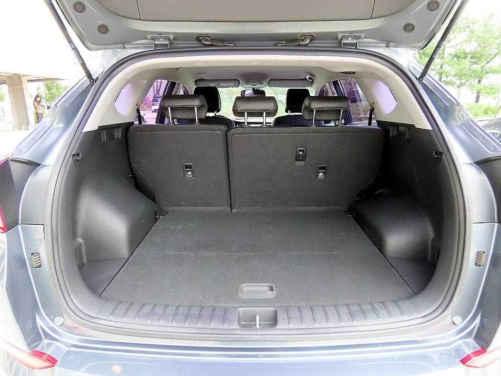 HYUNDAI Tucson 2017 Gris - Importación desde Corea - HF Imports Iquique - Foto 17