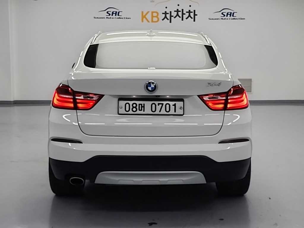 BMW X4 - Vista 3