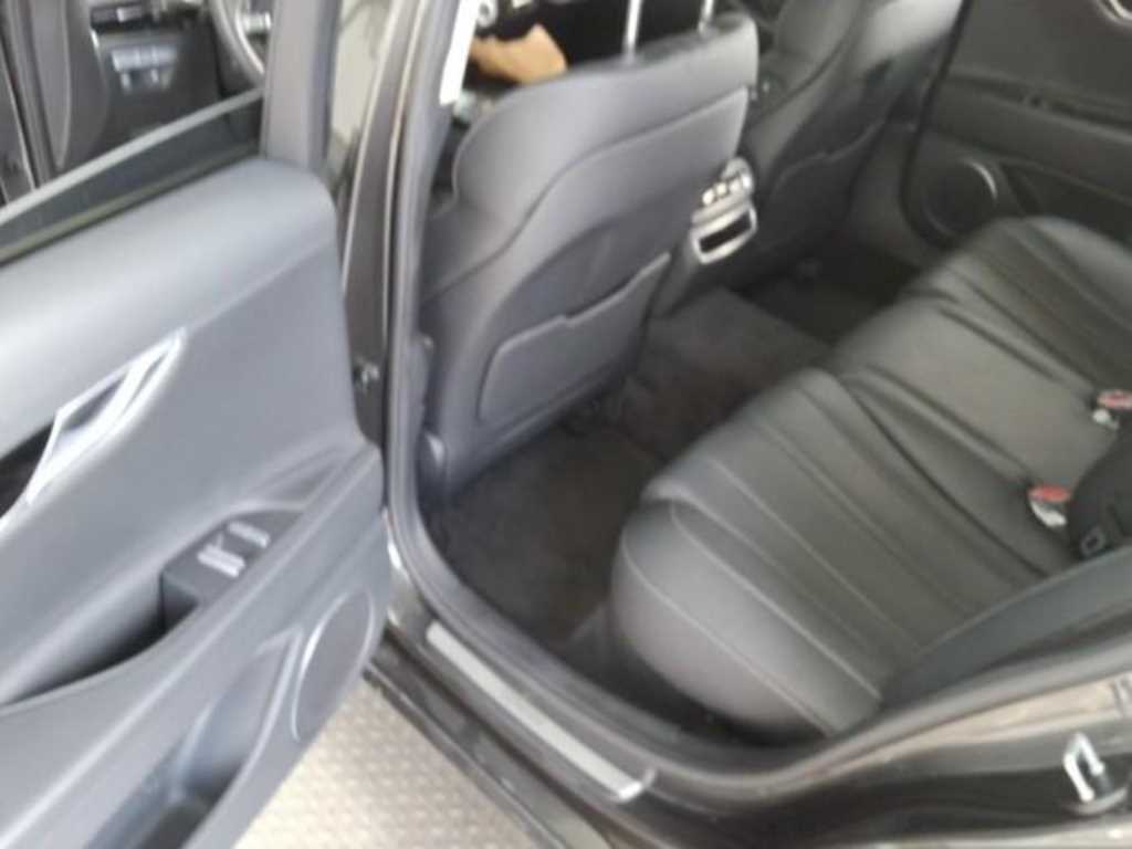 Genesis G80 - Vista 11